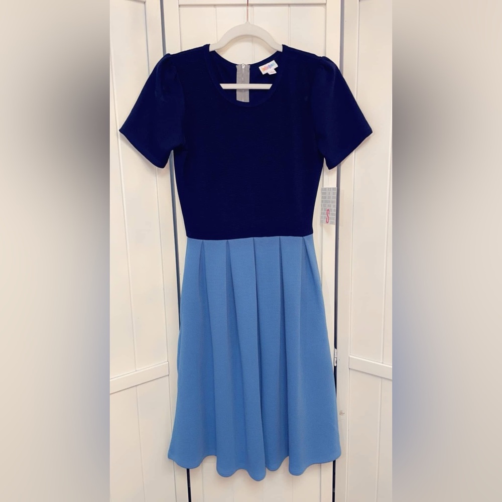 New Small LulaRoe Amelia Dress